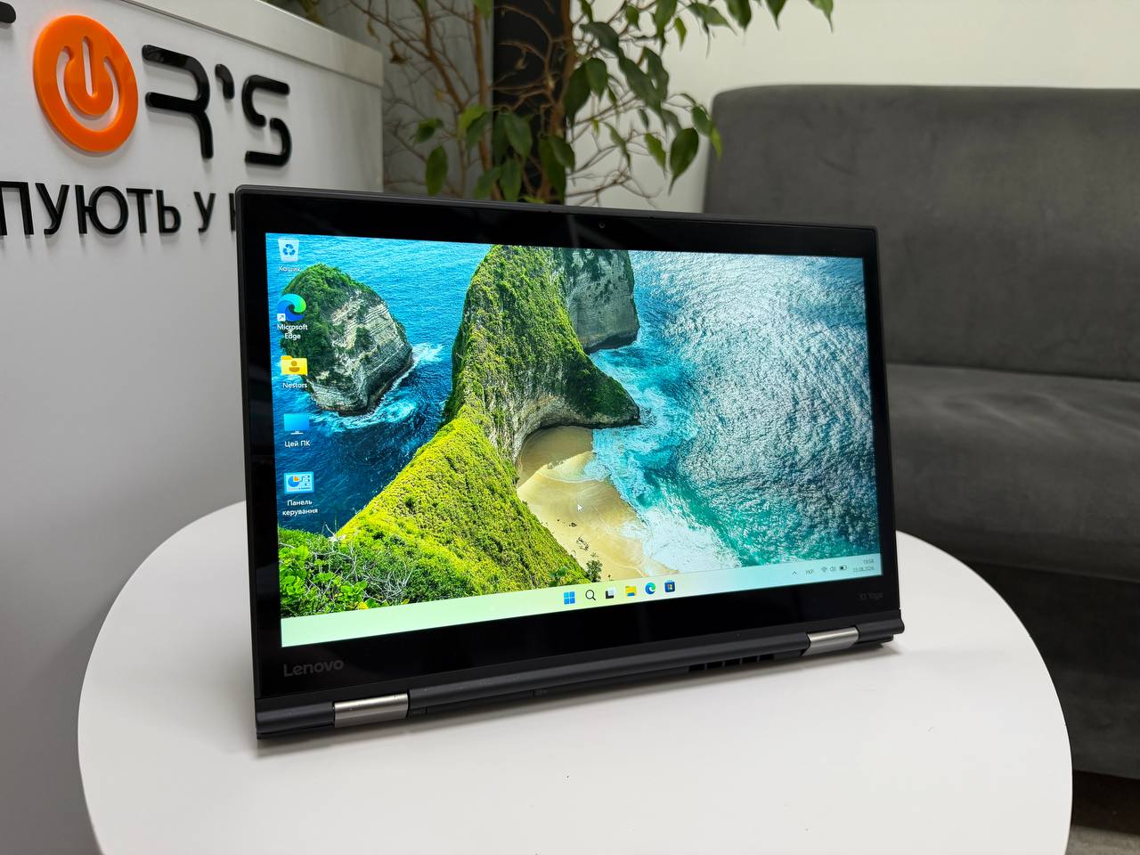 Сенсорний трансформер Lenovo ThinkPad X1 Yoga
із стилусом