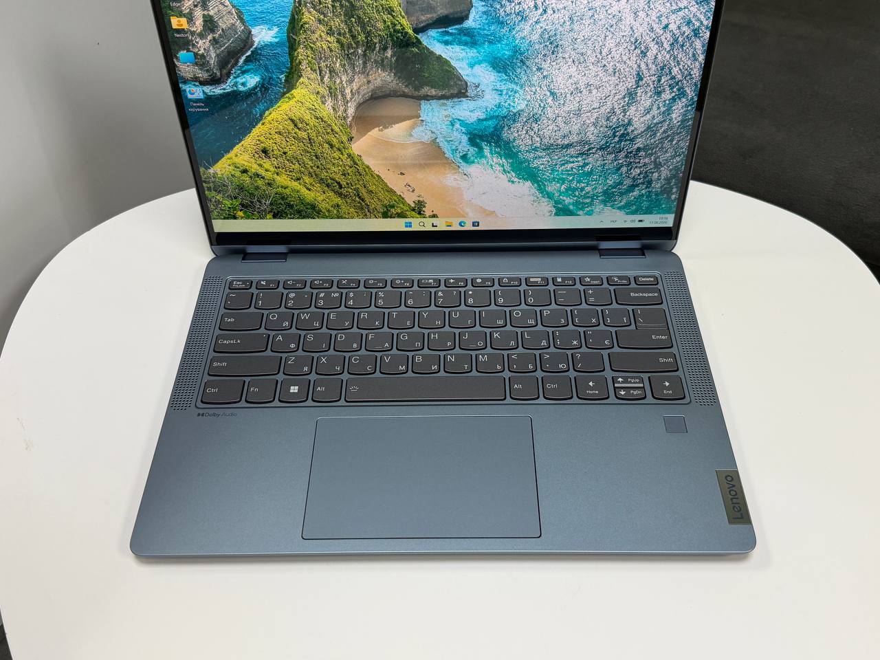 Сенсорний трансформер Lenovo Flex 7 14IRU8