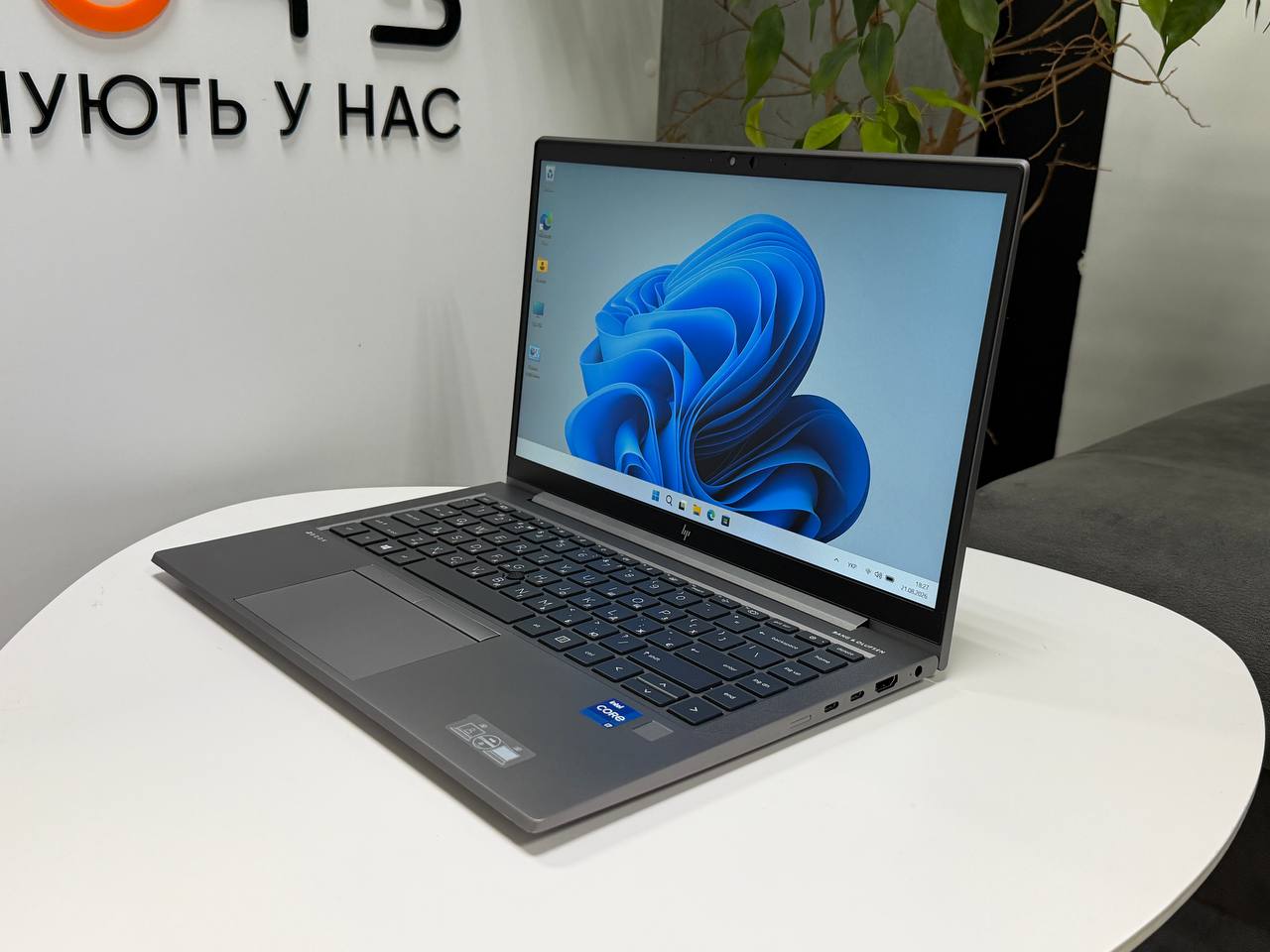 HP ZBook Firefly 14 G8