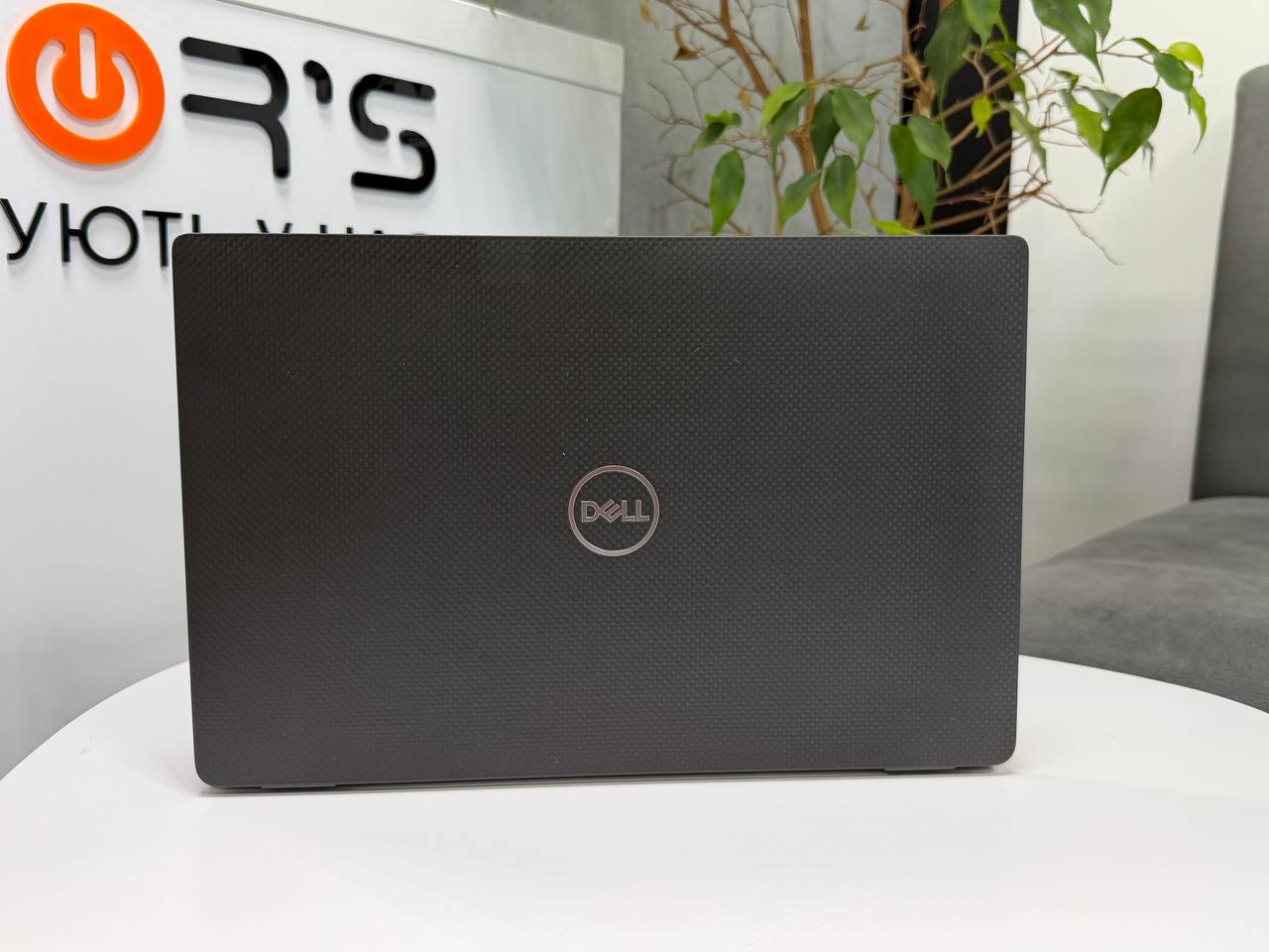 Dell Latitude 7410