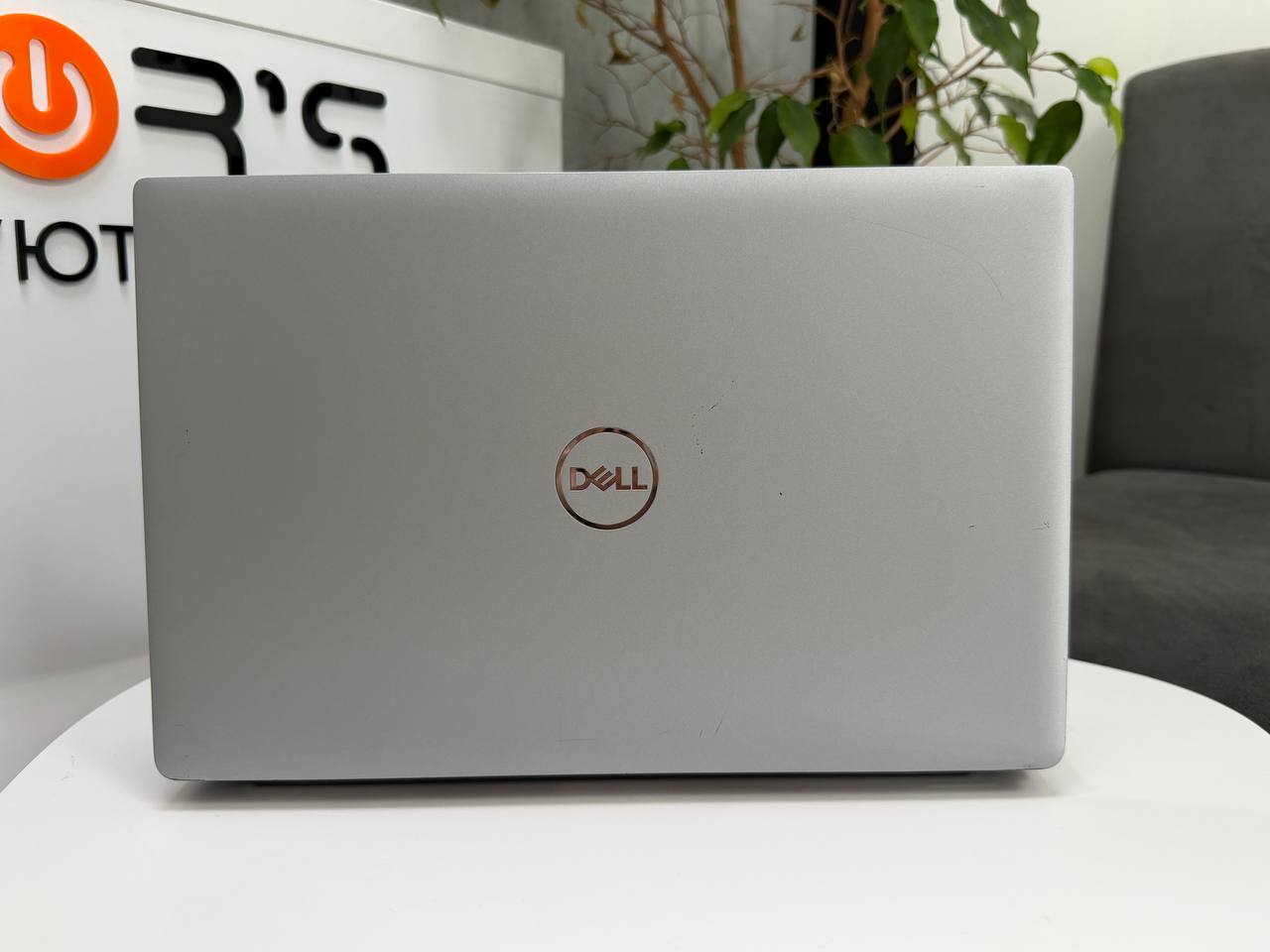 Dell Precision 3571