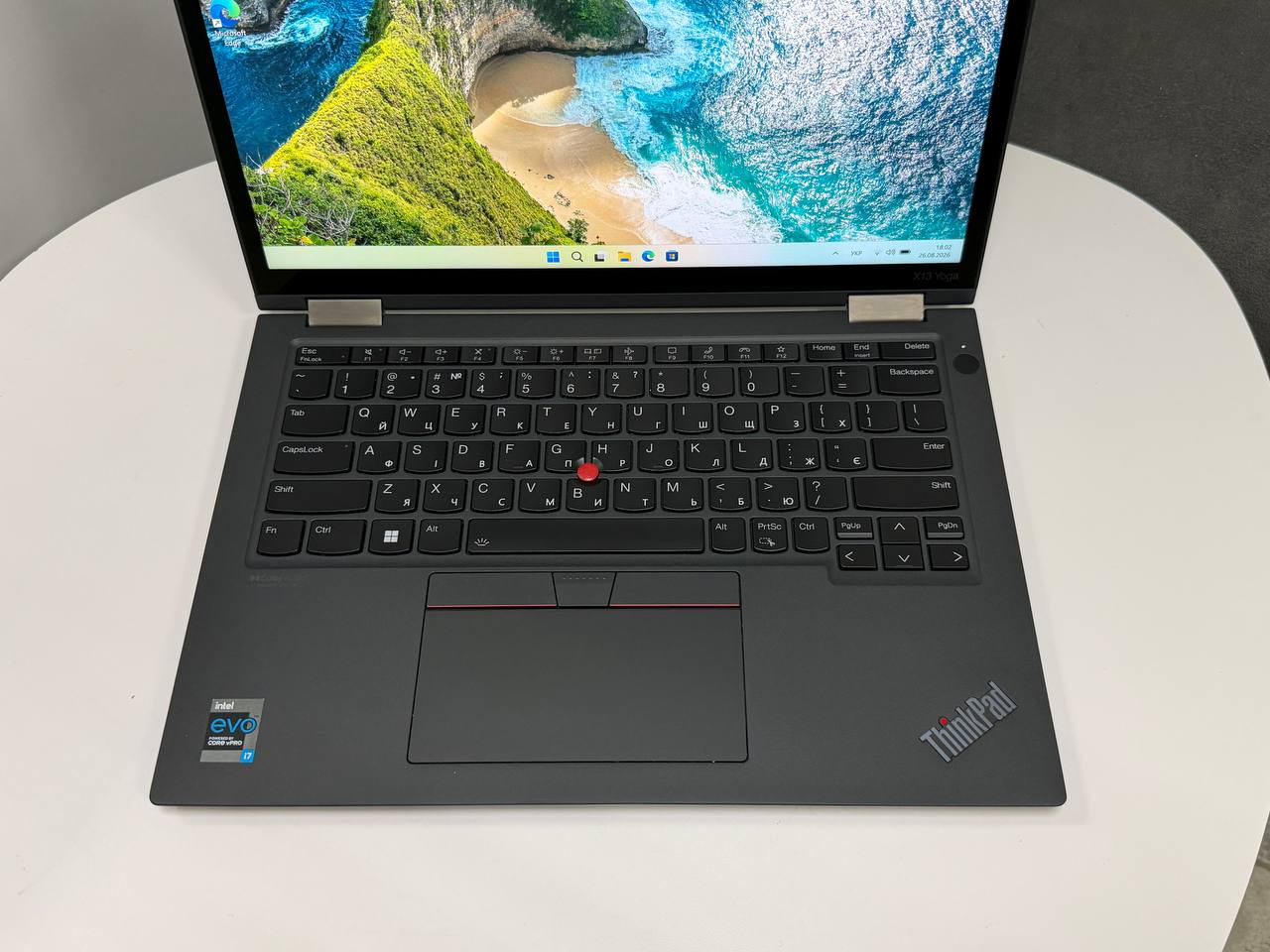Сенсорний трансформер
Lenovo ThinkPad X13 Yoga Gen 2 із стилусом