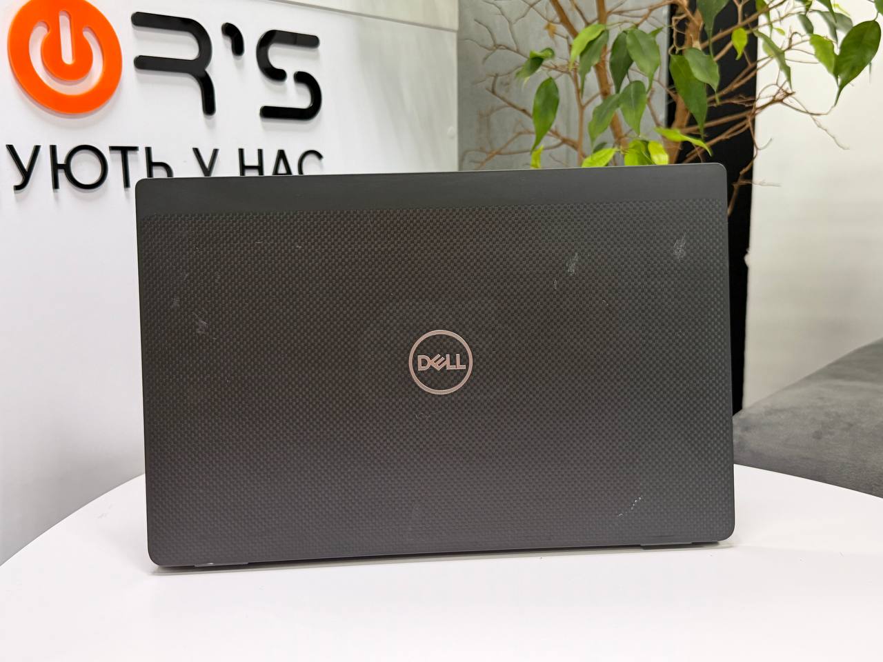 Dell Latitude 7410