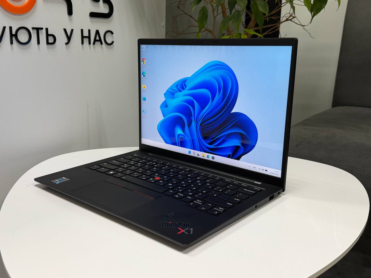 Lenovo ThinkPad X1 Carbon Gen 9