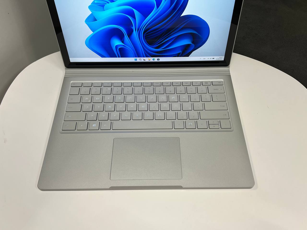 Microsoft SurFace Book