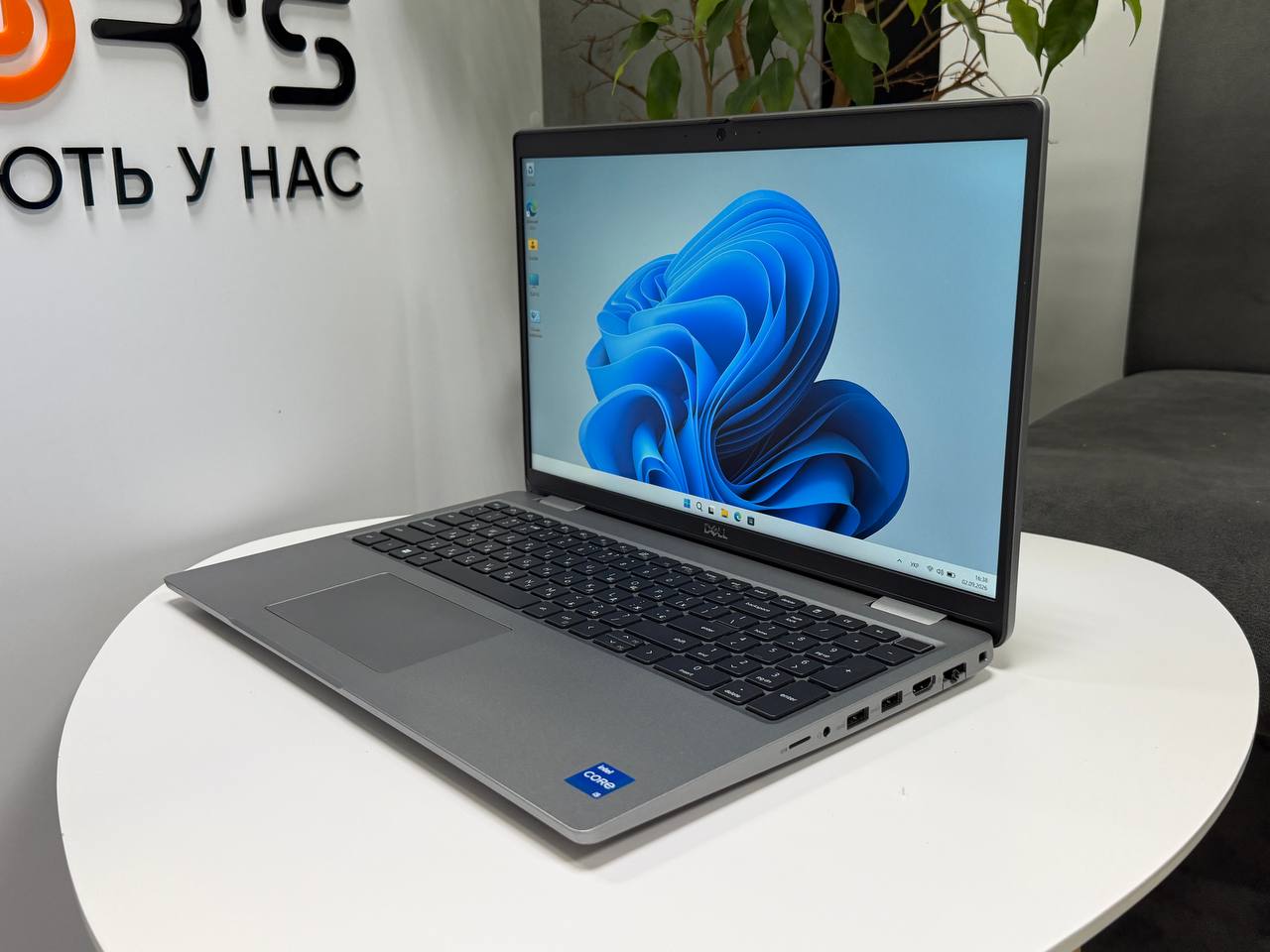Dell Precision 3580