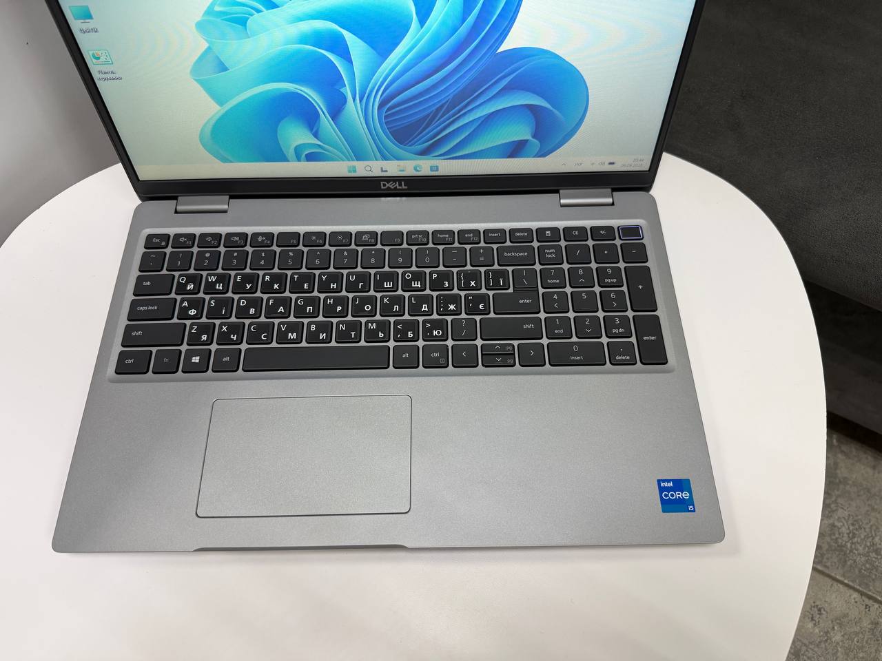 Dell Latitude 5521
