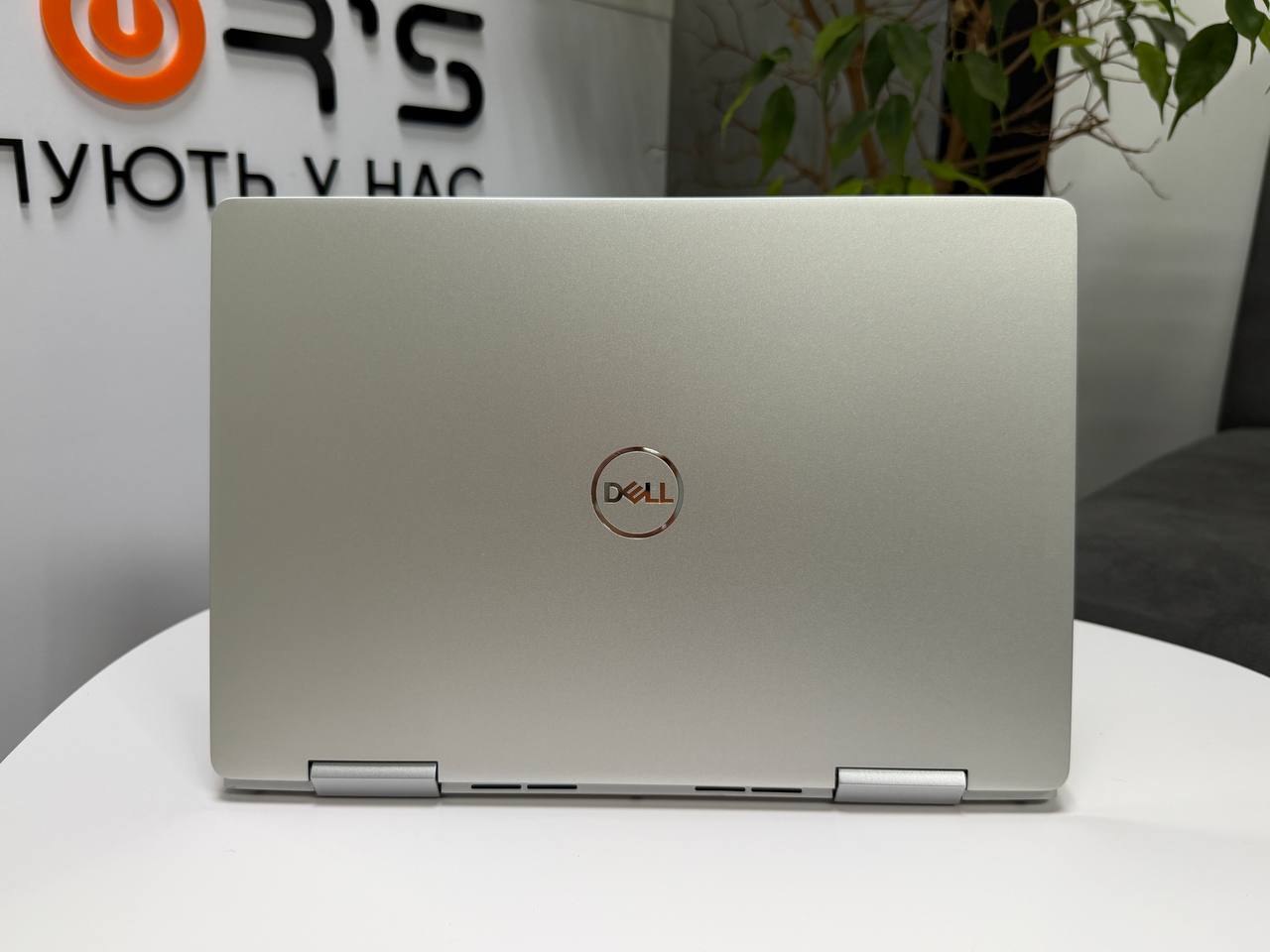 Сенсорний трансформер
Dell Inspiron 7386