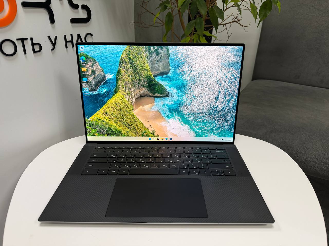 Сенсорний Dell Precision 5550