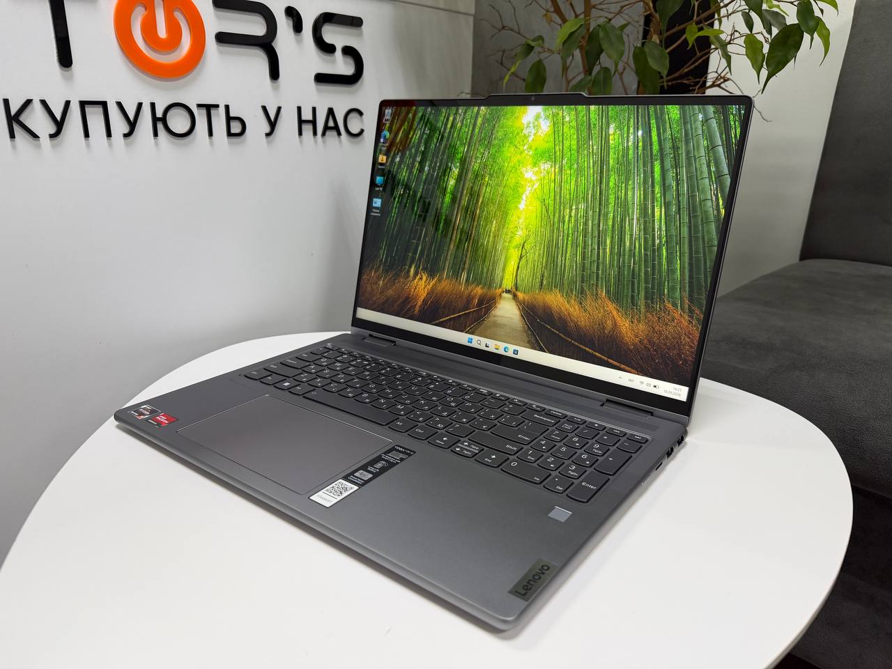 Сенсорний трансформер 
Lenovo Yoga 7 16ARP8