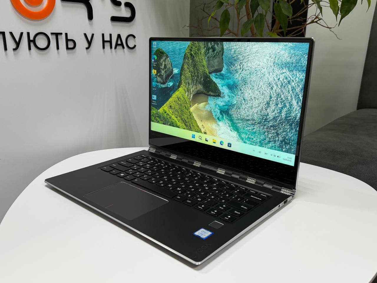 Сенсорний трансформер 
Lenovo Yoga 910 - 13IKB